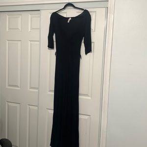 Black long dress with sleeves